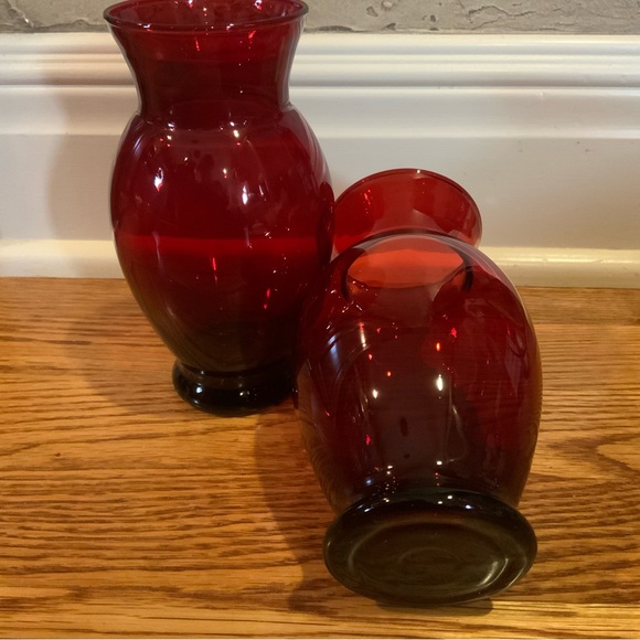 Anchor Hocking Vase Ruby Red Set of 2 Vintage Glass - Picture 4 of 4